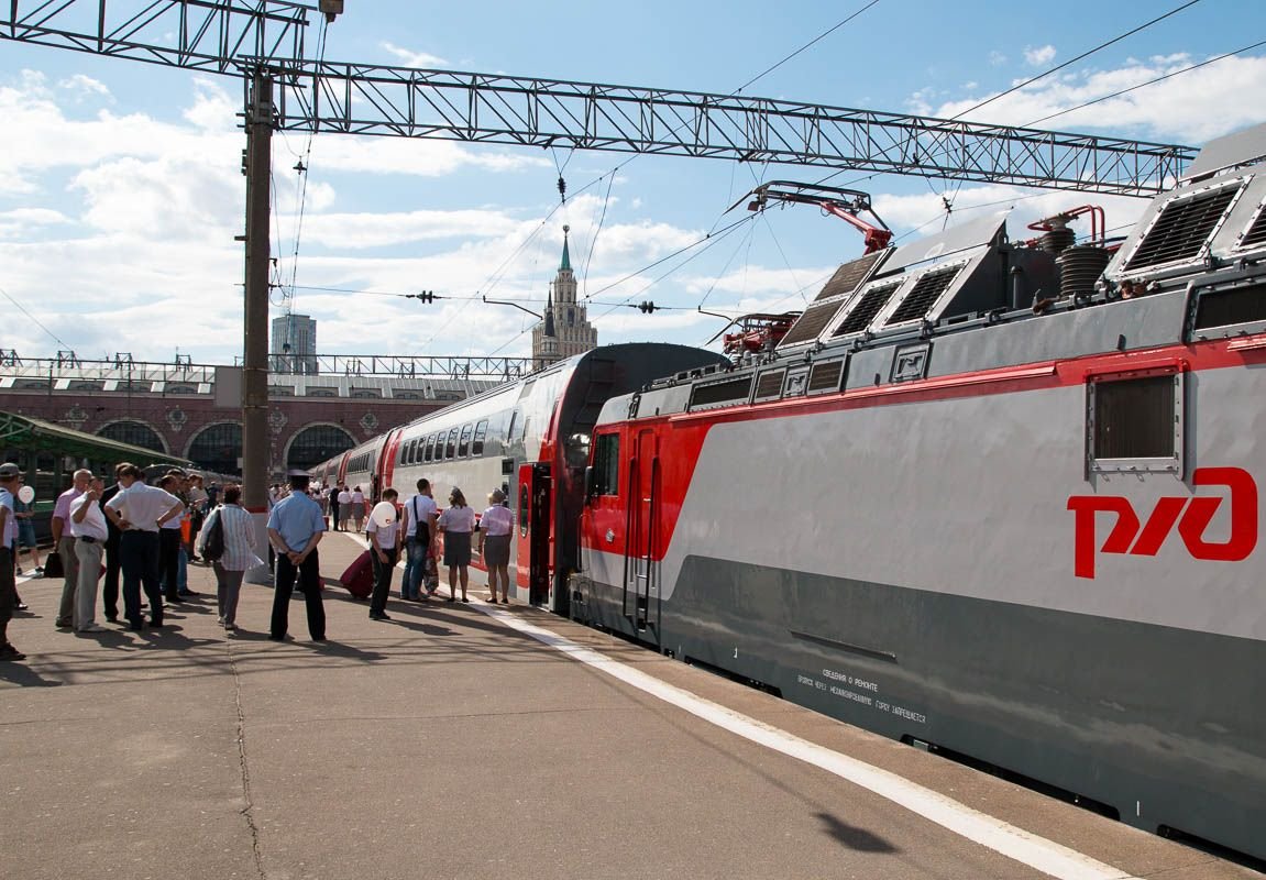 Первый «сидячий» двухэтажный поезд отправился в Рязань