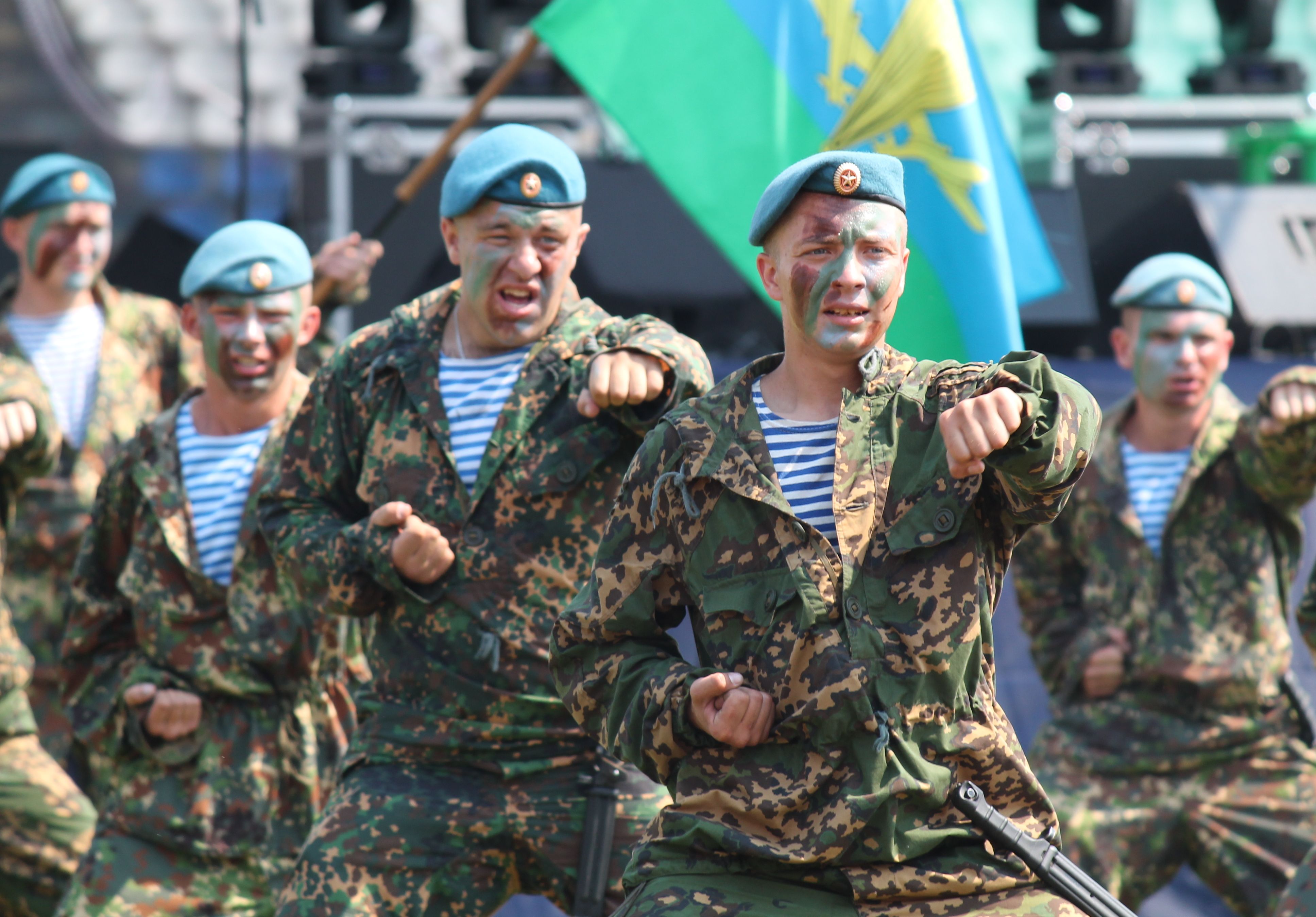 250 рязанских десантников отправят на Украину