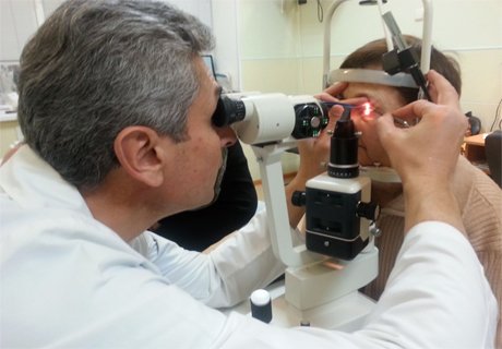 В Москве 10 человек ослепли после укола офтальмолога