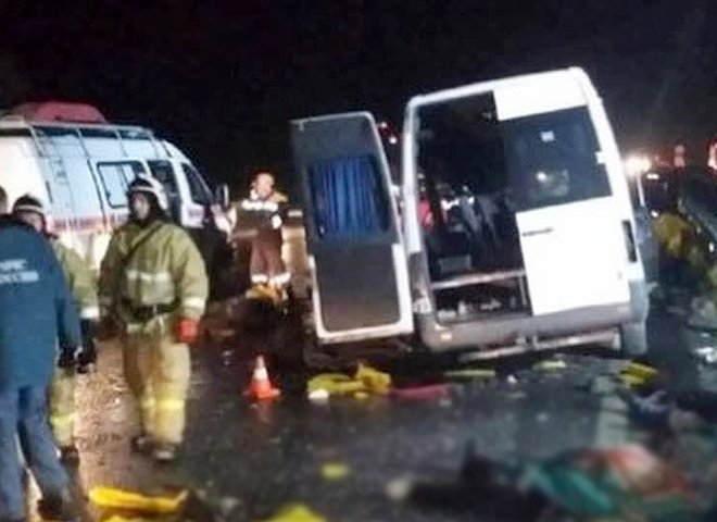 Под Калининградом  в ДТП с маршруткой погибли семь человек (видео)