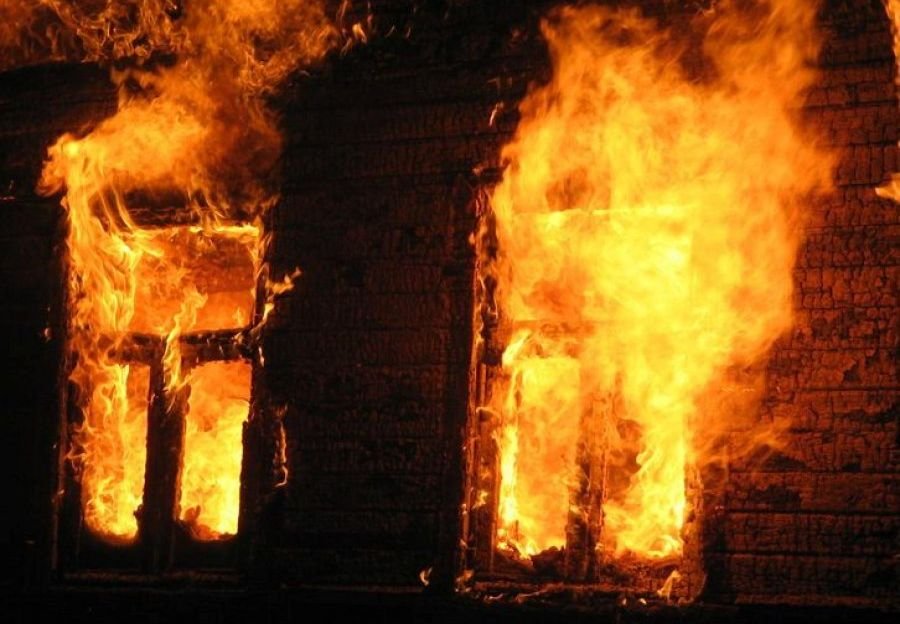 В Милославском районе заживо сожгли двух женщин