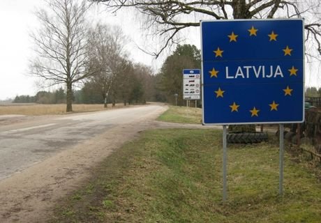 Латвия начала строить забор на границе с РФ