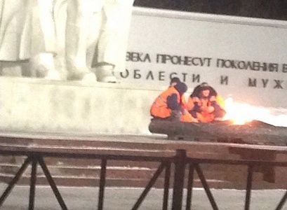В полиции прокомментировали «посиделки» рязанских рабочих у Вечного огня