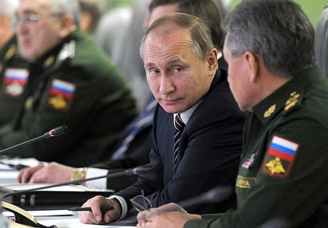 Путин объявил внезапную проверку боеготовности ВС РФ