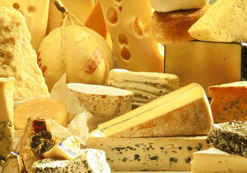 Сыр из Европы поставляли в РФ в обход санкций