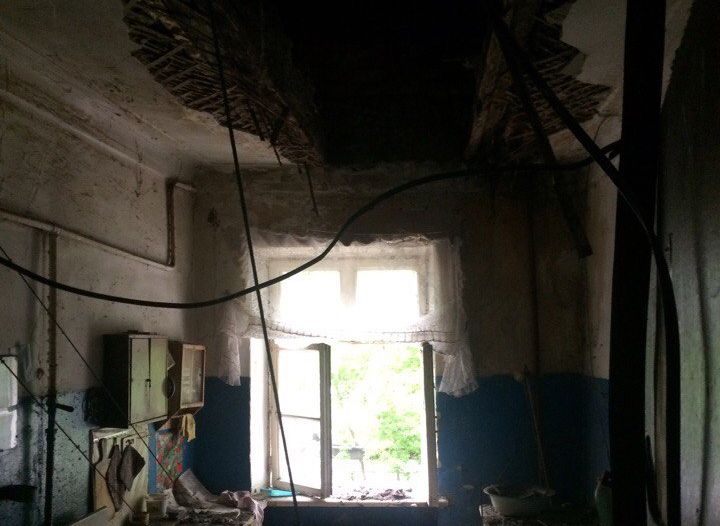 СК организовал проверку по факту обрушения крыши в жилом доме в Рязани
