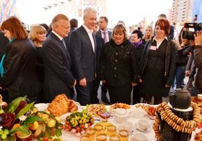 Олег Ковалев и Сергей Собянин посетили рязанскую ярмарку