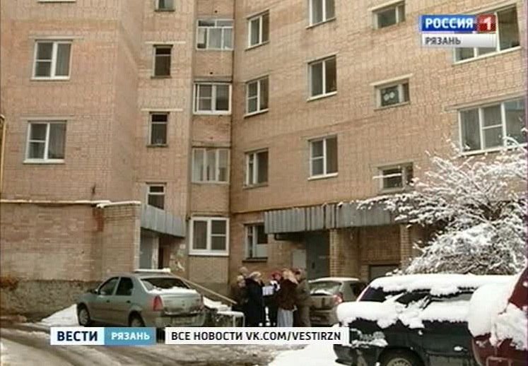 Жители дома в Рязани платят за несуществующий лифт