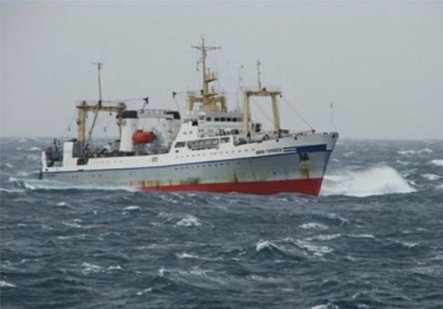 Родных моряков с «Дальнего Востока» доставят на Сахалин