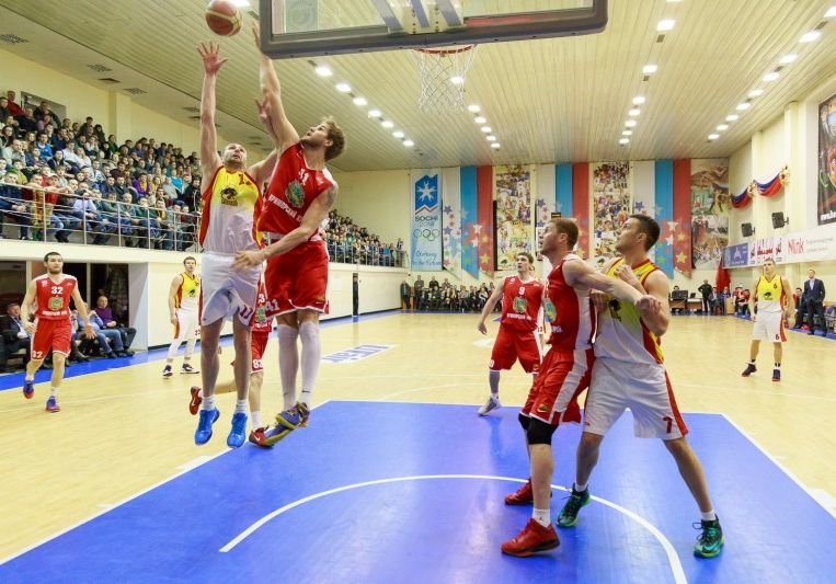 БК «Рязань» проиграл в «матче века» рязанского баскетбола