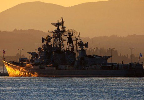 Турецкий сейнер пошел на таран российского корабля