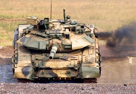 Россия выполнила обязательства по поставкам танков Баку