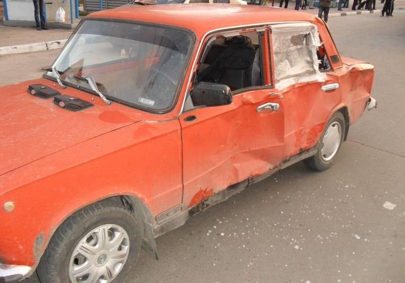 В Рязани ищут очевидцев осенней аварии на Грибоедова