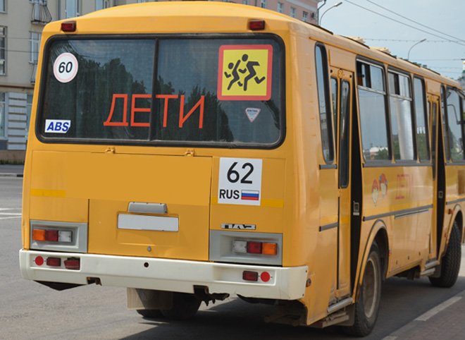 Рязанская область получит пять школьных автобусов и восемь машин скорой помощи