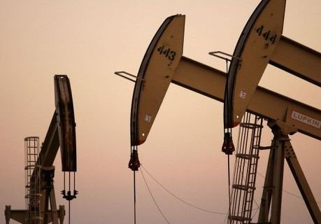Цены на нефть WTI опустились ниже 42 долларов за баррель