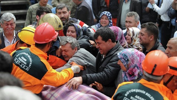 В Турции число жертв аварии на шахте возросло до 282 человек