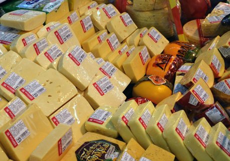 Роспотребнадзор ужесточит условия поставки сыров из ЕС