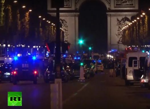 В центре Парижа произошла перестрелка, рассматривается версия теракта