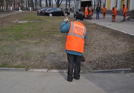 В Рязани убирается меньше половины городских дорог
