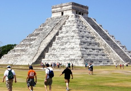 Ученые ищут тайные ходы под пирамидой Кукулькана