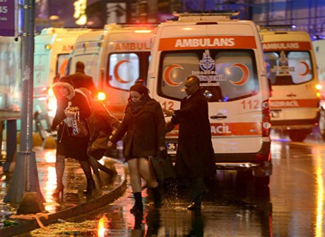 Террорист в Стамбуле расстрелял 39 и ранил 40 посетителей ночного клуба