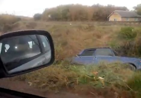 Под Михайловом ВАЗ улетел в кювет, водитель погиб (видео)