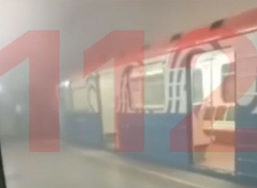 В московском метро произошел сбой из-за задымления (видео)