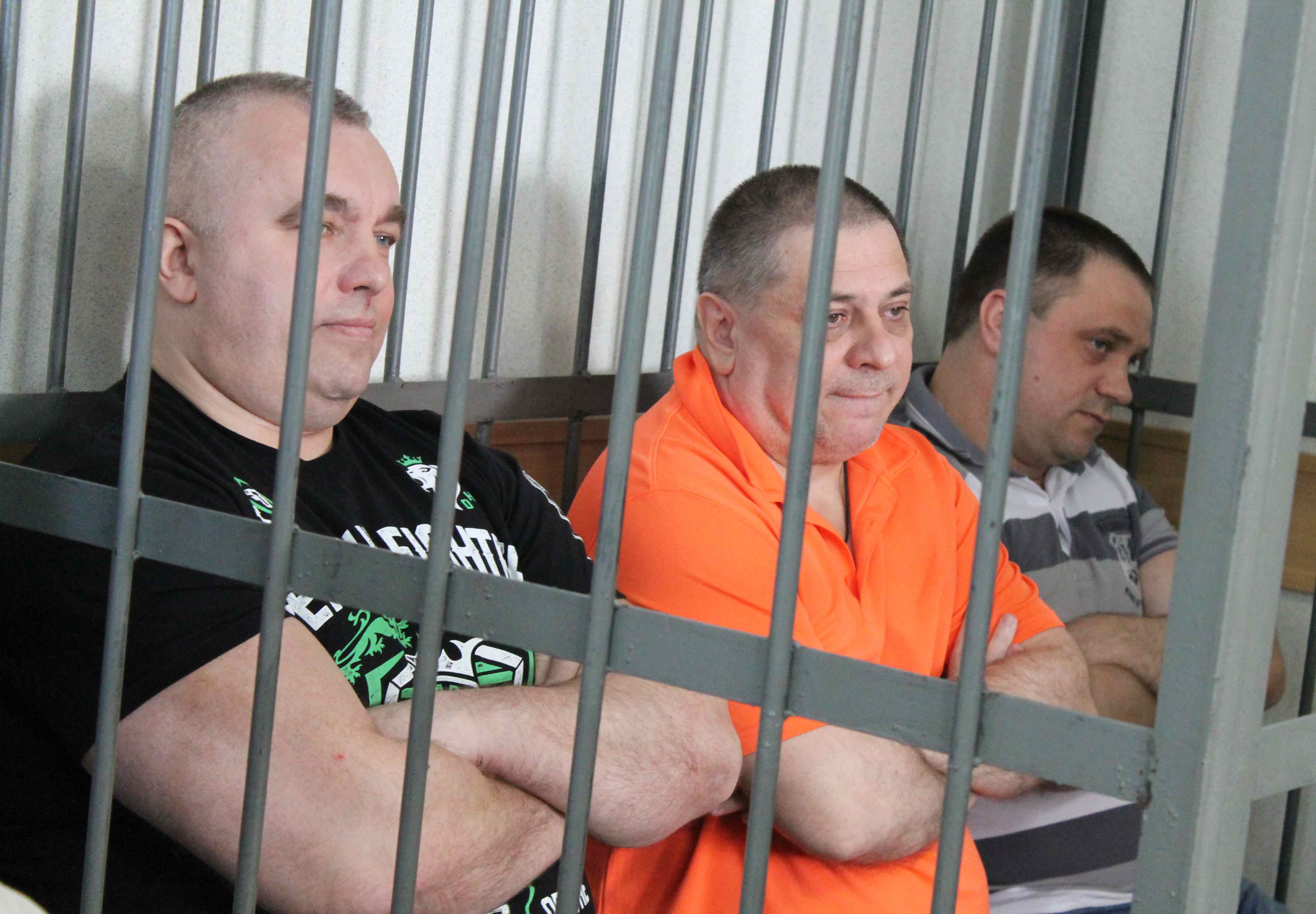 Алфосову продлен срок содержания под стражей