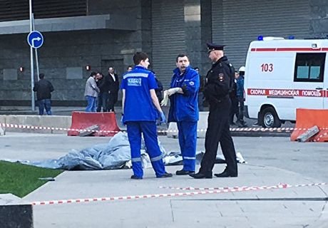 С 84-го этажа небоскреба «Москва-Сити» упал человек