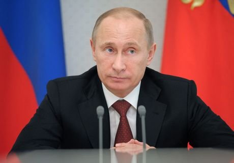 Путин предложил ввести присягу для госслужащих