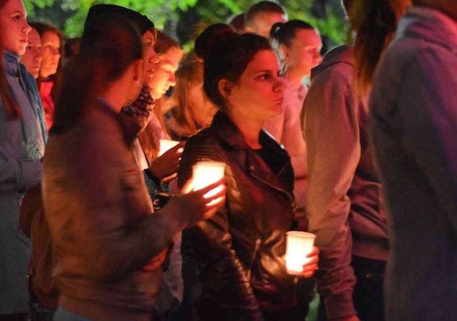 Рязанцы зажгли свечи в память о жертвах терроризма