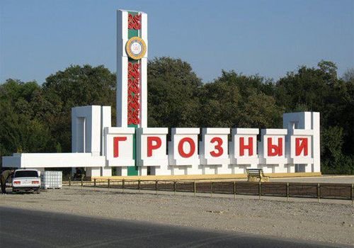 В Грозном от нападения боевиков пострадали 25 человек
