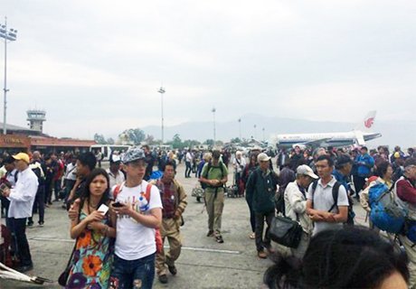 МЧС эвакуировало из Непала граждан семи стран