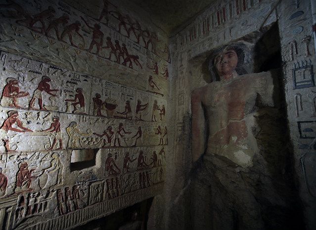 В Египте раскопали нетронутую гробницу верховного жреца