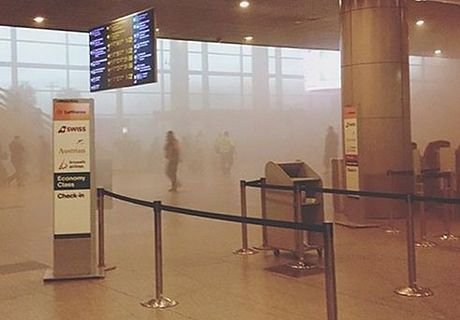 Более 100 рейсов задерживаются в «Домодедово» из-за пожара