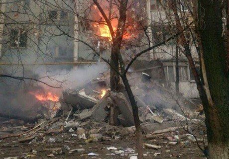 В 9-этажном доме Волгограда прогремел взрыв (видео)