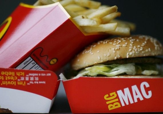 «Макдоналдс» повысил цены в России