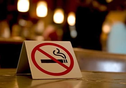 Общепит лишился 20% выручки из-за запрета на курение