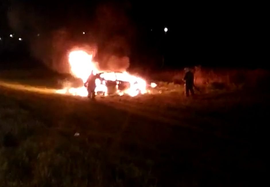 Опубликовано видео с горящей под Рязанью Kia