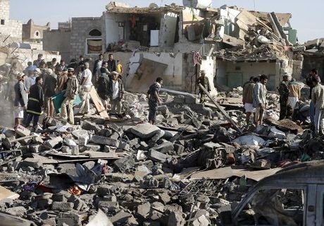 В результате авиаудара в Йемене погибли 12 человек