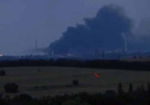 Под Луганском загорелся завод «Роснефти»