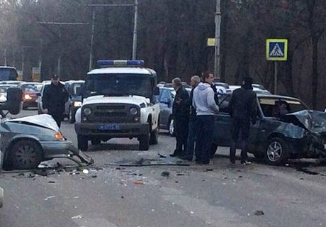 На Куйбышевском шоссе произошло ДТП с пострадавшими