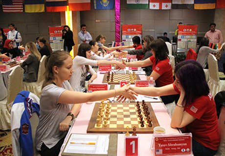 Россиянки завоевали «серебро» на ЧМ по шахматам