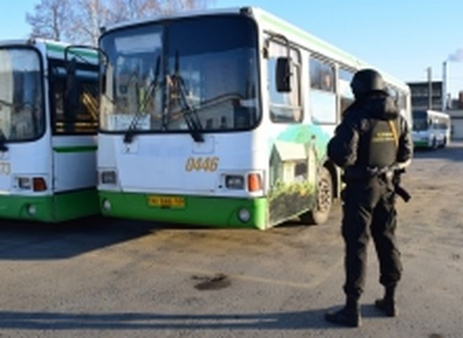 Судебные приставы прокомментировали арест автобусов Автоколонны-1310