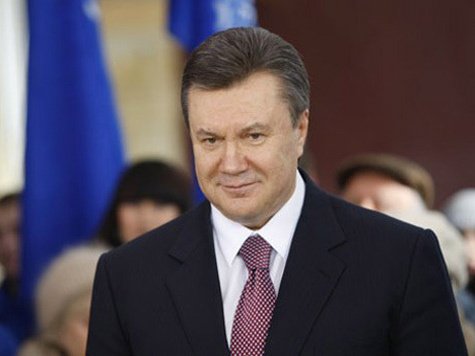 Президента Украины объявили в розыск