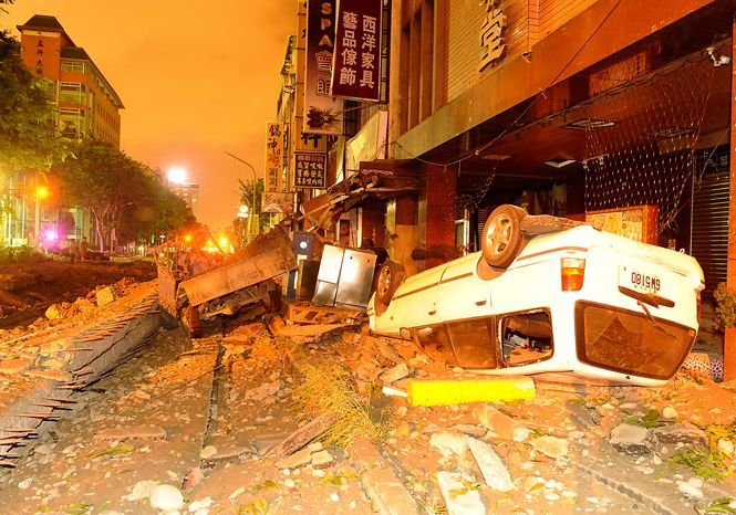 Из-за взрывов в канализации на Тайване погибло 22 человека