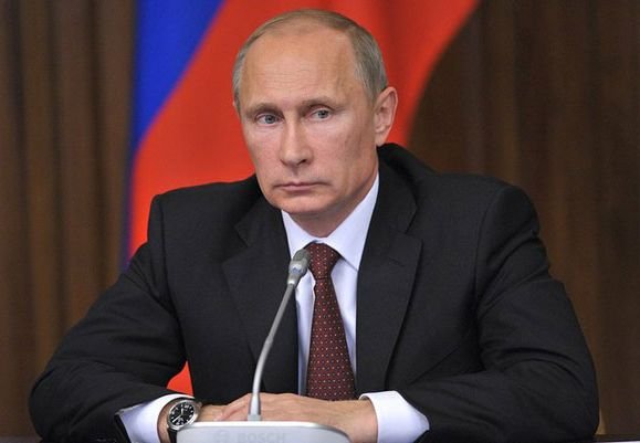 Путин поручил приостановить полеты в Египет