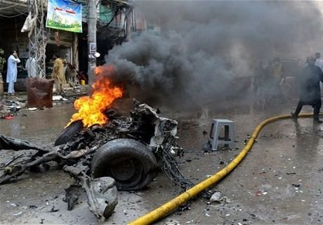 В результате взрыва в Пакистане погибли 14 человек