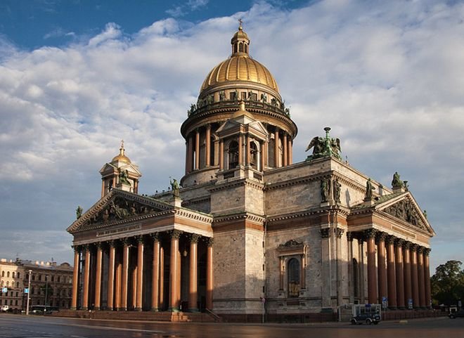 Исаакиевский собор передадут РПЦ до конца 2017 года