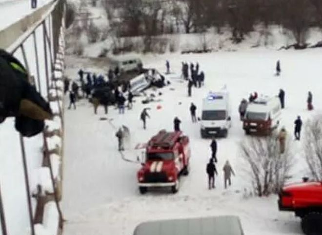 В Забайкалье 19 человек погибли при падении автобуса с моста